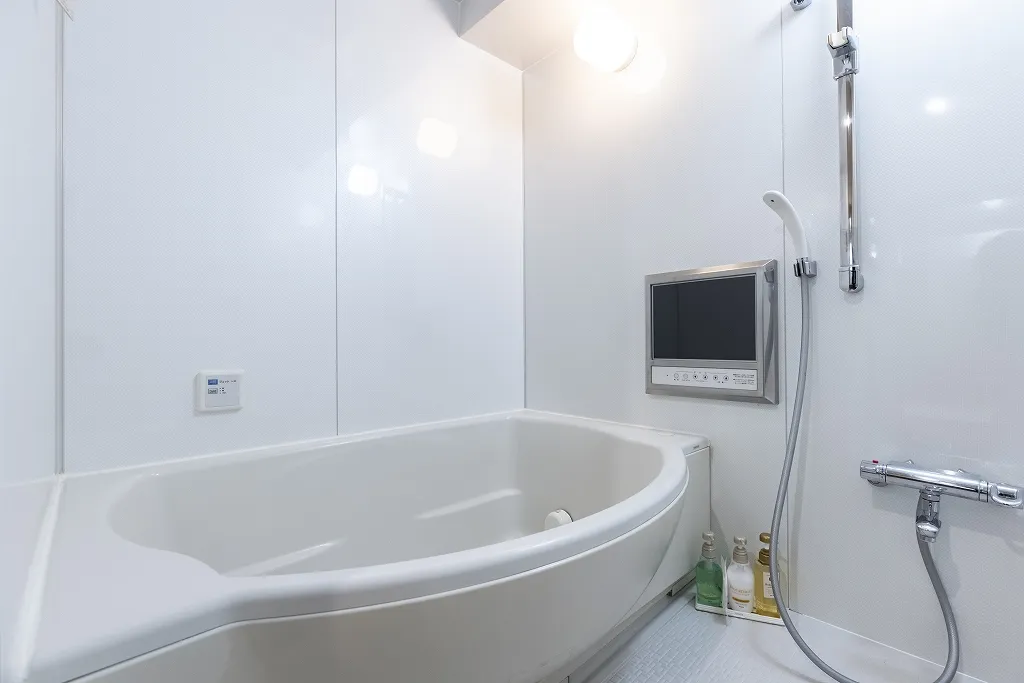 301号室のバスルーム