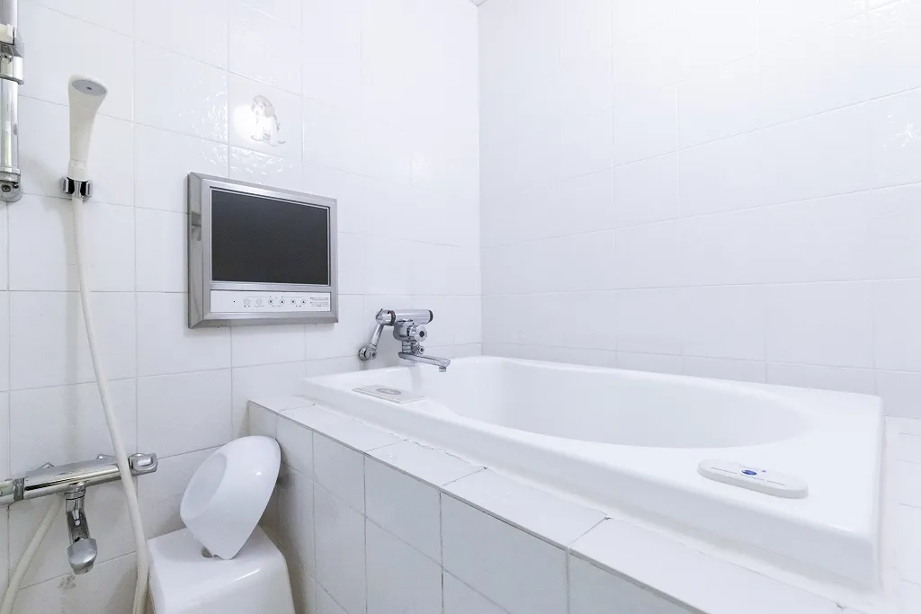 405号室のバスルーム