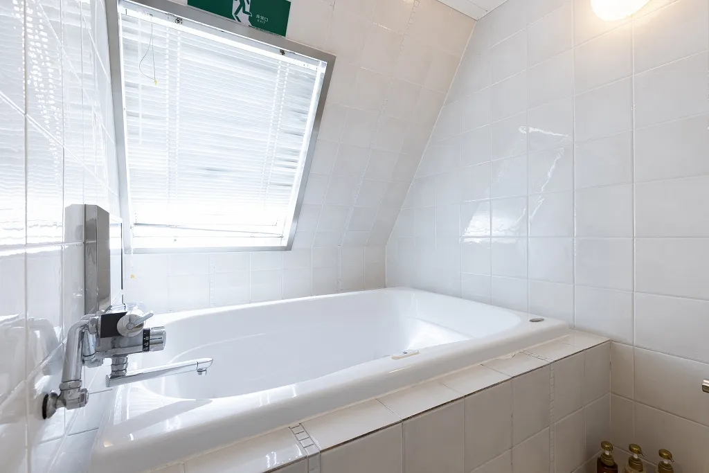 603号室のバスルーム